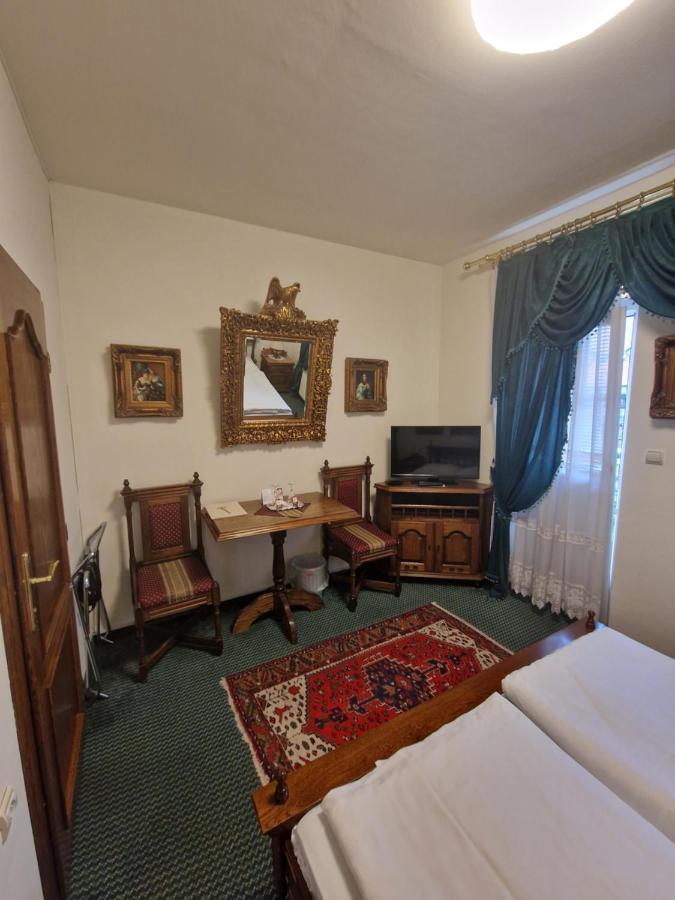 Hotel Razgorsek Velenje Bagian luar foto