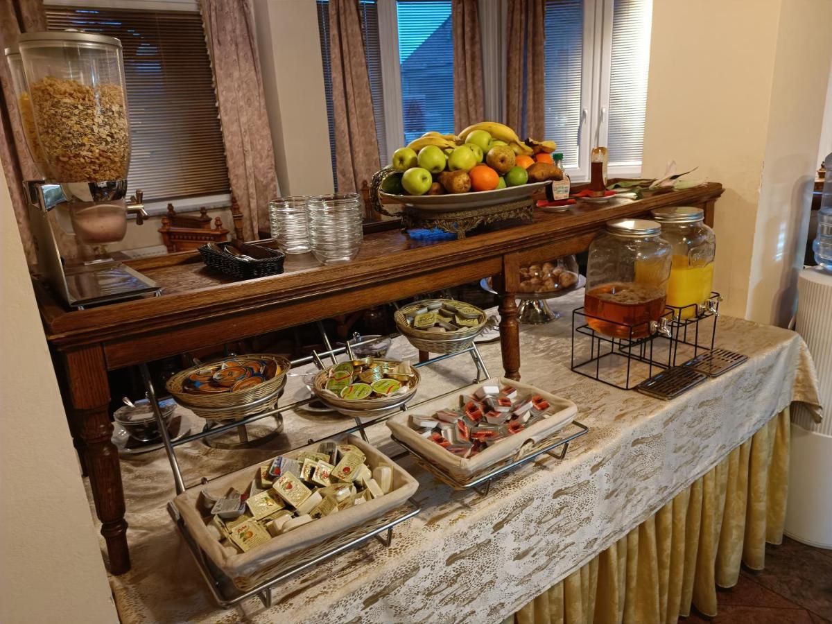 Hotel Razgorsek Velenje Bagian luar foto