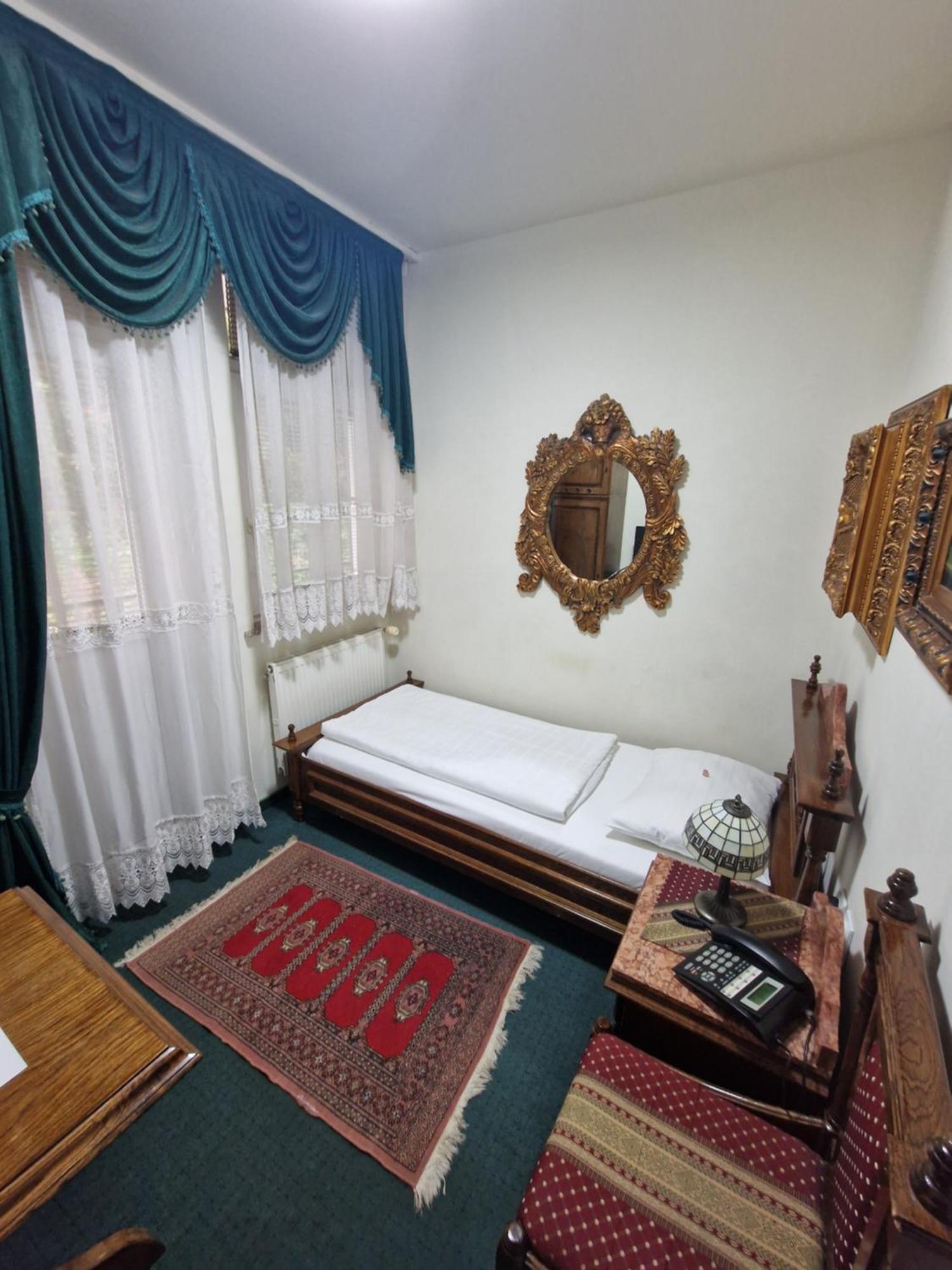 Hotel Razgorsek Velenje Bagian luar foto