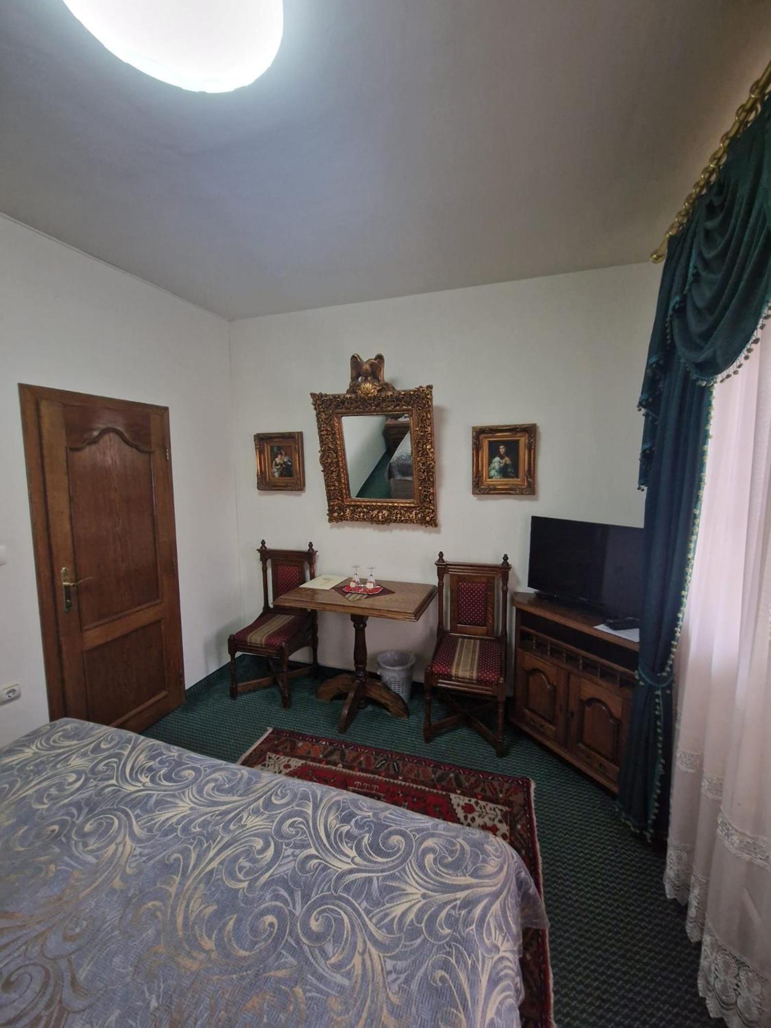 Hotel Razgorsek Velenje Bagian luar foto