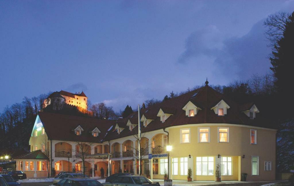 Hotel Razgorsek Velenje Bagian luar foto